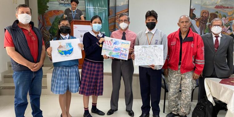 10 instituciones educativas participaron en concurso de dibujo por el día internacional de la reducción de desastres