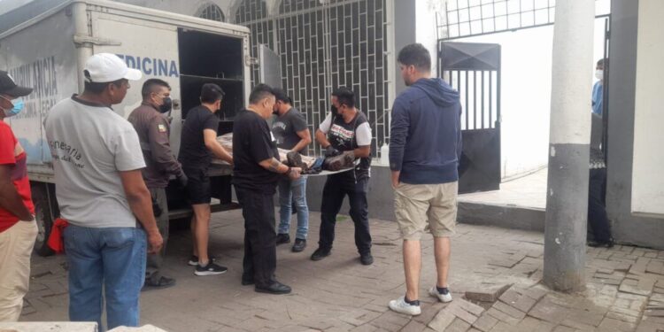 Condujo herido hasta una UPC pero al llegar murió