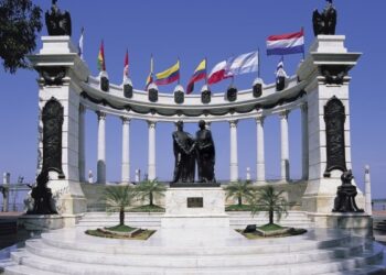 Ecuador tendrá un feriado de tres días en octubre