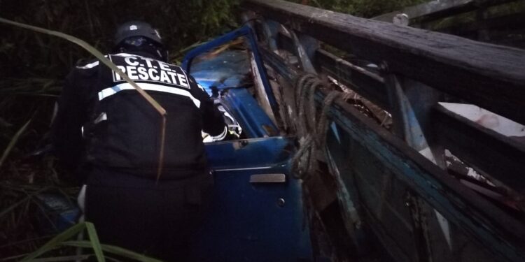 Falleció al perder pista un carro