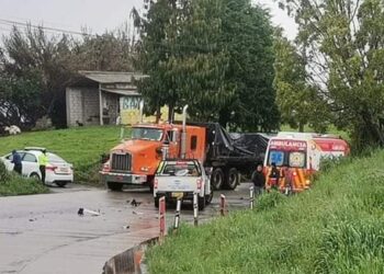 Siniestro vehicular se registró en la vía Biblián–Cañar
