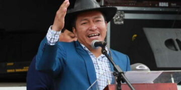 Delfín Quishpe sentenciado a 5 años por tráfico de influencias