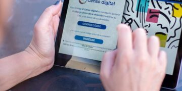 Desde hoy ecuatorianos pueden acceder al censo en línea