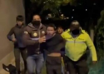 Con prisión preventiva por asesinar a su madre a pedradas
