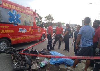 Motociclista falleció en accidente con un tráiler
