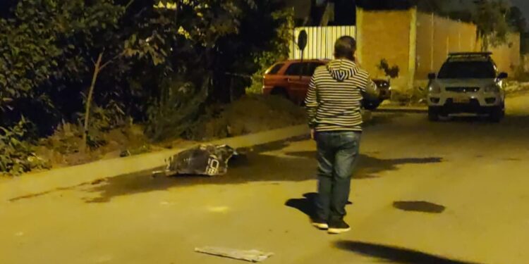 Cuerpo de hombre decapitado fue quemado en la calle