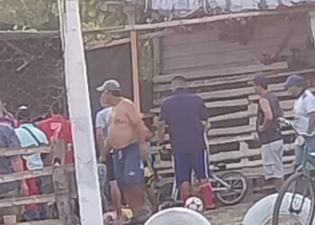 Asesinan a expolicía cuando jugaba volley