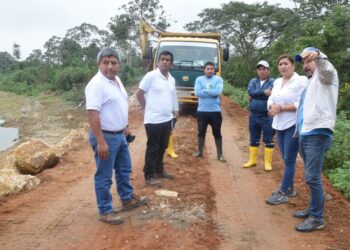Prefectura construye muro de escollera a orillas del Río Santa Rosa