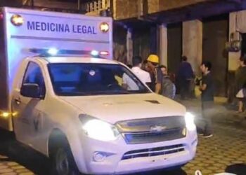 Victimado mientras conversaba con sus amigos