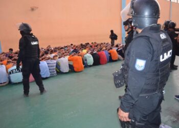 Saldo de fallecidos en la cárcel de Guayaquil subió a 13