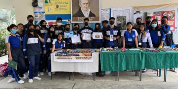 Jornada Matutina Octubrina disfrutó de una Expo-Ciencia y juegos tradicionales