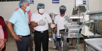 Prefectura inauguró planta procesadora de limón en Chacras
