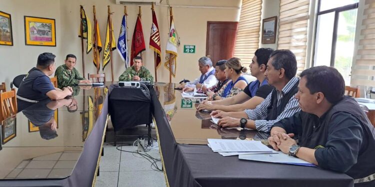 Delegación electoral coordina actividades con las FFAA para las elecciones 2023