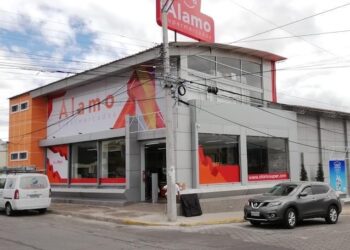 Asaltan supermercado a mano armada en Riobamba