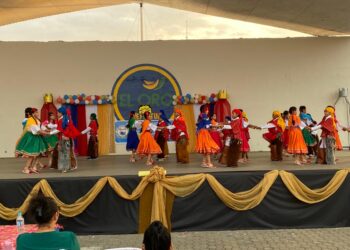 Escuela Luis Amado Ugarte celebra sus 72 años de aniversario