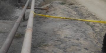 La cabeza decapitada dejaron sobre su estómago junto a un mensaje