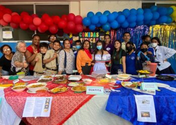 Octubrinos participaron en feria de desarrollo de habilidades y destrezas experimentales
