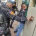 Lo detuvieron por riña callejera y encontraron que tenía un celular robado