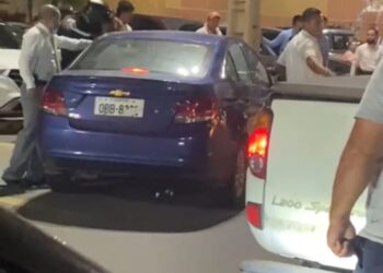 Sospechoso de robo detenido en parqueadero de centro comercial