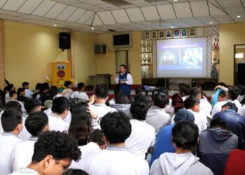 Movilidad capacitó a estudiantes del Colegio Juan Montalvo