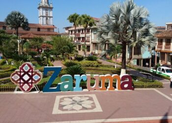 Zaruma celebra sus fiestas cívicas en estos 202 años de independencia