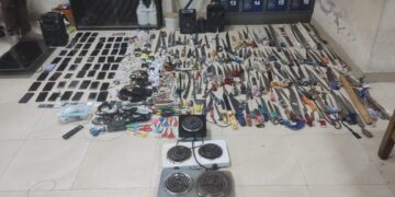 Cinco muertos, tres heridos y decomiso de 178 armas blancas en la cárcel de El Inca