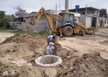 Aguas instaló red terciaria en el Barrio Washington García