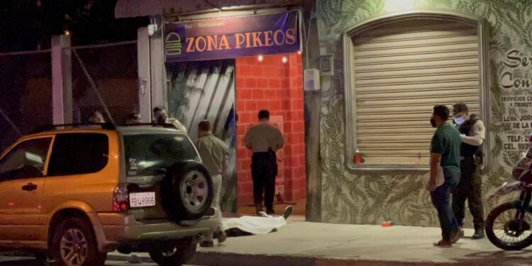 34 años de cárcel por triple asesinato en un bar en Puerto Bolívar