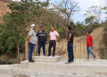Prefectura instala 9 puentes para enlazar zonas aisladas