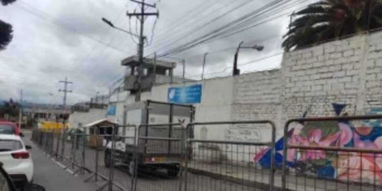 Interno que prendió fuego a su esposa e hija fue encontrado sin vida en la cárcel de Ambato