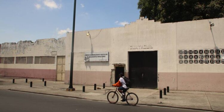 Cuatro menores fugaron del Centro de Adolescentes Infractores