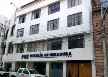 Adulto mayor intentó quemar a una fiscal