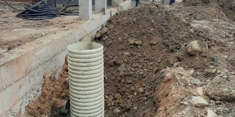 Aguas instaló redes de alcantarillado en la Urb. San Gregorio