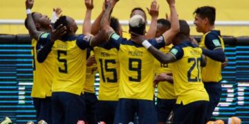 Denuncian intentos de sobornos a jugadores de La Tri