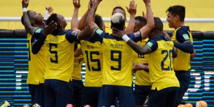 Denuncian intentos de sobornos a jugadores de La Tri