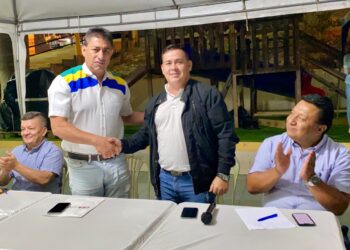 MUNICIPIO INSTALÓ PUNTO DE INTERNET GRATUITO EN EL CANTÓN.