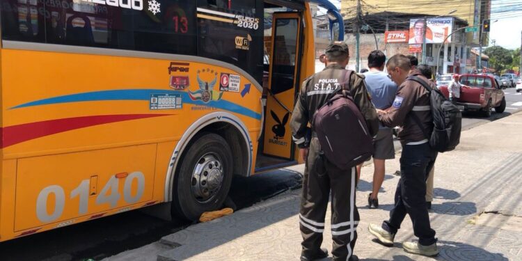 Joven sufrió graves heridas en su pie en un accidente de tránsito