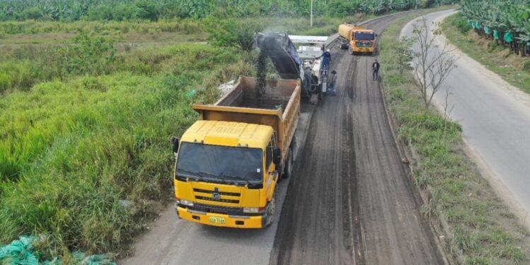 Prefectura inició con los trabajos de rehabilitación de la perimetral Sur