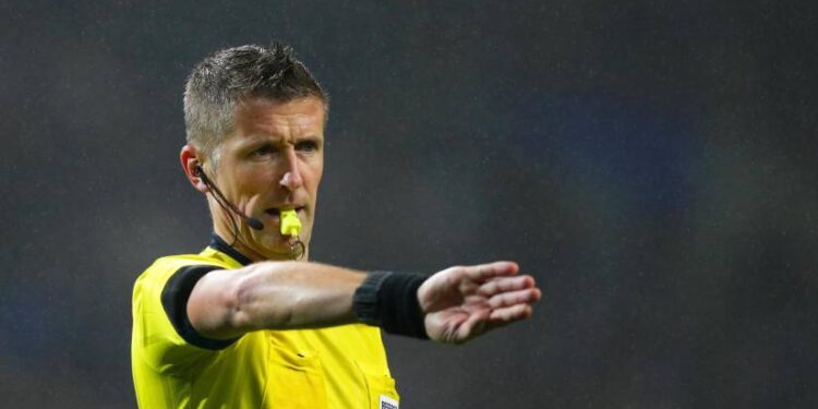 El arbitro italiano Daniele Orsato pitará el partido Qatar y Ecuador
