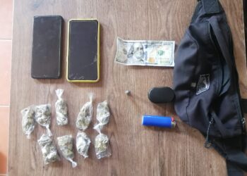 Sospechosos de expendio de sustancias ilícitas fueron detenidos