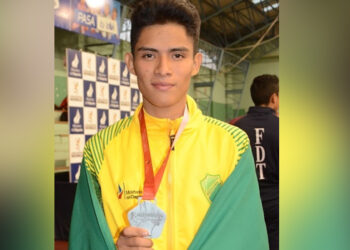 ADRIÁN MIRANDA, PLATA EN OPEN INTERNACIONAL BICENTENARIO DE TAEKWONDO POOMSAE