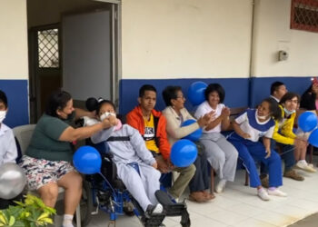 (Video) Niños y jóvenes de la Unidad Especializada de El Oro, disfrutaron de un show artístico por el Día Internacional de las Personas Con Discapacidad