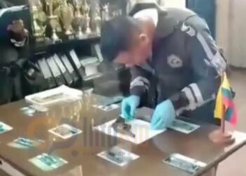 Un estudiante amenazó a un compañero con un arma de fuego dentro de un colegio