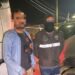 Al marino chileno que fue secuestrado lo llevaron a un hospital porque le cortaron dos dedos