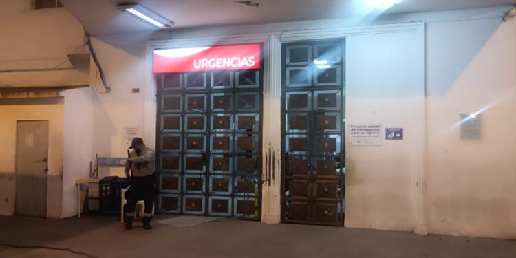 Terminó con una herida en la cabeza al recibir un disparo