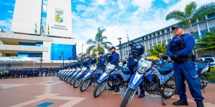 Municipio entregó nuevos vehículos para reforzar la seguridad ciudadana