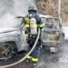 Vehículo se incendió en la Av. Simón Bolívar en Quito