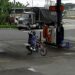 Sacapintas persiguieron a su víctima hasta una gasolinera para asaltarla