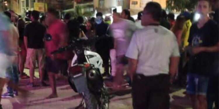 Dos hombres fueron asesinados en el malecón de Puerto López