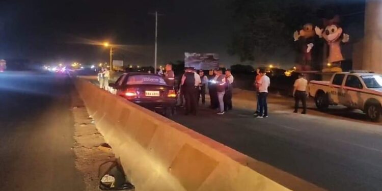 Lo asesinaron al interior de su vehículo